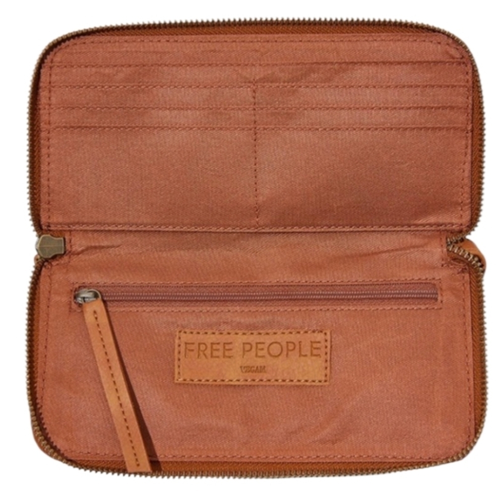 Free People Distressed Vegan Wallet in Tan•NWT! - Picture 7 of 10